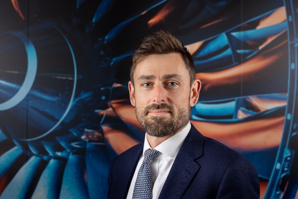 Imagem relacionada à notícia: Rolls-RoyceÏs Edward Prince se juntará à Equipe Executiva de Finanças de Exportação do Reino Unido