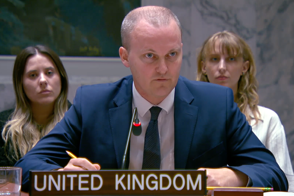Imagem relacionada à notícia: Kosovo e Sérvia devem mostrar seu compromisso com a cooperação e o diálogo: declaração do Reino Unido no Conselho de Segurança da ONU